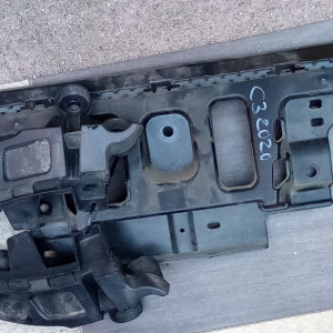CONJUNTO GUIAS PARA-CHOQUES TRAS CITROEN C3 2020 A 2024