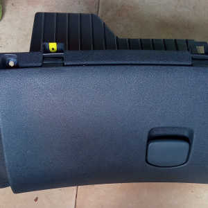 PORTA LUVAS OPEL CORSA D 1.3CDTI DE 2006 A 2015.